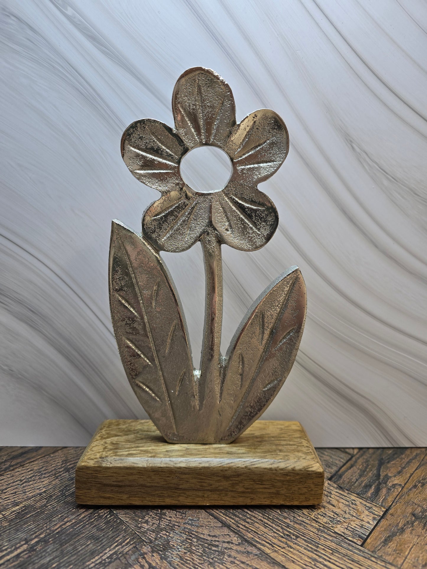 Aluminium Flower Deco on Mango Wood Base
