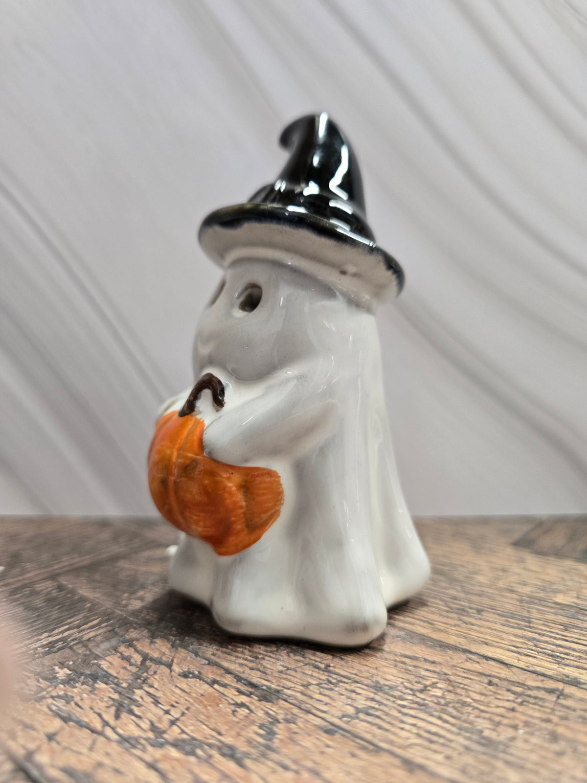 LED Small Ghost